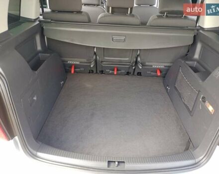 Серый Фольксваген Туран, объемом двигателя 1.6 л и пробегом 171 тыс. км за 6250 $, фото 32 на Automoto.ua