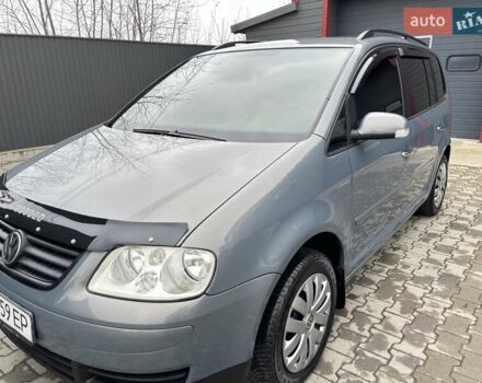 Серый Фольксваген Туран, объемом двигателя 1.9 л и пробегом 281 тыс. км за 6700 $, фото 27 на Automoto.ua