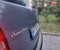 Серый Фольксваген Туран, объемом двигателя 1.6 л и пробегом 302 тыс. км за 5350 $, фото 54 на Automoto.ua