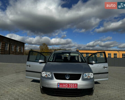 Серый Фольксваген Туран, объемом двигателя 1.6 л и пробегом 228 тыс. км за 4700 $, фото 18 на Automoto.ua