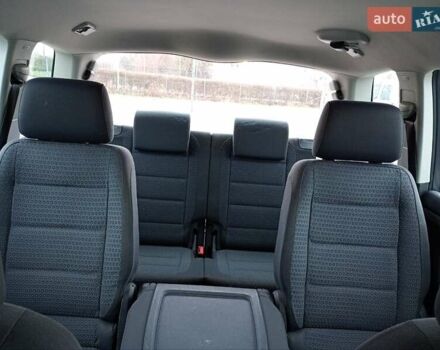 Серый Фольксваген Туран, объемом двигателя 1.6 л и пробегом 238 тыс. км за 4299 $, фото 23 на Automoto.ua