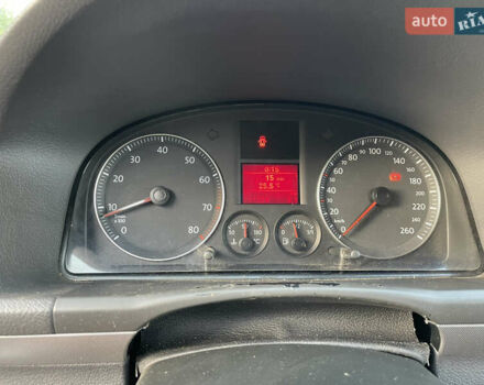 Серый Фольксваген Туран, объемом двигателя 1.98 л и пробегом 231 тыс. км за 4450 $, фото 16 на Automoto.ua