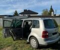 Сірий Фольксваген Туран, об'ємом двигуна 1.9 л та пробігом 387 тис. км за 5300 $, фото 9 на Automoto.ua