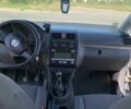 Серый Фольксваген Туран, объемом двигателя 1.6 л и пробегом 234 тыс. км за 6100 $, фото 7 на Automoto.ua