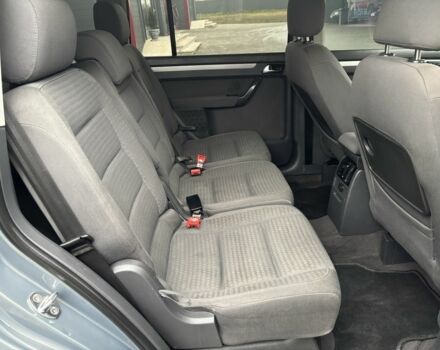 Серый Фольксваген Туран, объемом двигателя 1.9 л и пробегом 281 тыс. км за 6700 $, фото 12 на Automoto.ua