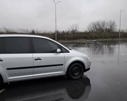 Серый Фольксваген Туран, объемом двигателя 1.6 л и пробегом 207 тыс. км за 5700 $, фото 11 на Automoto.ua