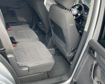 Серый Фольксваген Туран, объемом двигателя 2 л и пробегом 320 тыс. км за 6299 $, фото 11 на Automoto.ua