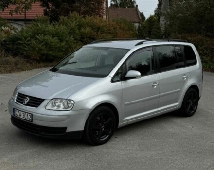 Серый Фольксваген Туран, объемом двигателя 1.9 л и пробегом 277 тыс. км за 1546 $, фото 2 на Automoto.ua