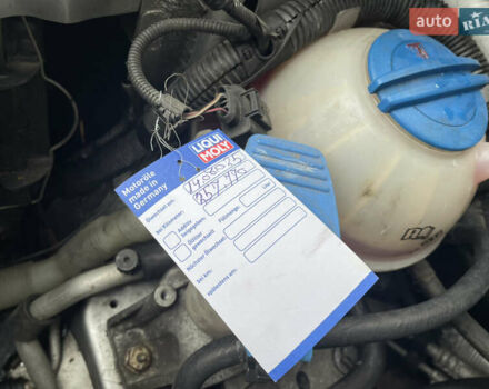 Серый Фольксваген Туран, объемом двигателя 1.6 л и пробегом 258 тыс. км за 5350 $, фото 26 на Automoto.ua