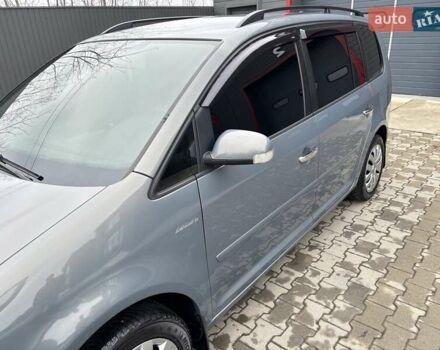 Серый Фольксваген Туран, объемом двигателя 1.9 л и пробегом 281 тыс. км за 6700 $, фото 14 на Automoto.ua