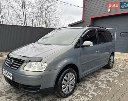 Серый Фольксваген Туран, объемом двигателя 1.9 л и пробегом 281 тыс. км за 6700 $, фото 45 на Automoto.ua