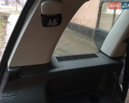 Серый Фольксваген Туран, объемом двигателя 1.6 л и пробегом 232 тыс. км за 5850 $, фото 23 на Automoto.ua