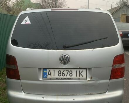 Серый Фольксваген Туран, объемом двигателя 2 л и пробегом 280 тыс. км за 3572 $, фото 3 на Automoto.ua