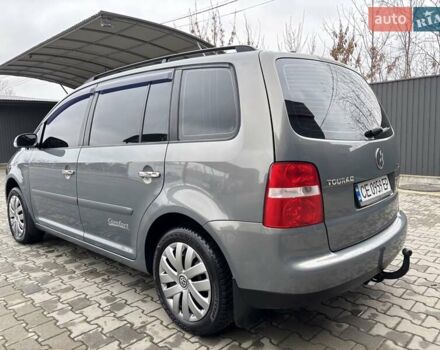 Серый Фольксваген Туран, объемом двигателя 1.9 л и пробегом 281 тыс. км за 6700 $, фото 15 на Automoto.ua