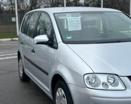 Сірий Фольксваген Туран, об'ємом двигуна 0 л та пробігом 178 тис. км за 5500 $, фото 1 на Automoto.ua