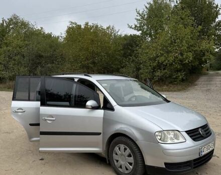 Серый Фольксваген Туран, объемом двигателя 1.9 л и пробегом 353 тыс. км за 5305 $, фото 6 на Automoto.ua