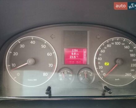 Серый Фольксваген Туран, объемом двигателя 1.6 л и пробегом 171 тыс. км за 6250 $, фото 58 на Automoto.ua