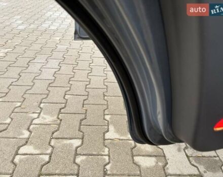 Серый Фольксваген Туран, объемом двигателя 1.9 л и пробегом 281 тыс. км за 6700 $, фото 39 на Automoto.ua