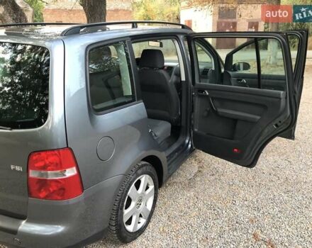 Серый Фольксваген Туран, объемом двигателя 1.6 л и пробегом 232 тыс. км за 5850 $, фото 15 на Automoto.ua