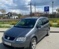 Сірий Фольксваген Туран, об'ємом двигуна 1.97 л та пробігом 386 тис. км за 5700 $, фото 1 на Automoto.ua