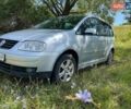 Сірий Фольксваген Туран, об'ємом двигуна 1.6 л та пробігом 270 тис. км за 4500 $, фото 1 на Automoto.ua