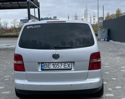 Серый Фольксваген Туран, объемом двигателя 2 л и пробегом 320 тыс. км за 6299 $, фото 3 на Automoto.ua