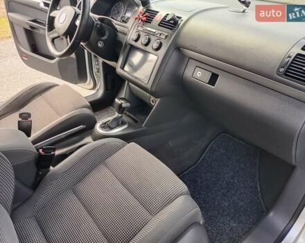 Серый Фольксваген Туран, объемом двигателя 1.6 л и пробегом 171 тыс. км за 6250 $, фото 49 на Automoto.ua