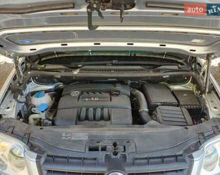 Серый Фольксваген Туран, объемом двигателя 1.6 л и пробегом 270 тыс. км за 5199 $, фото 24 на Automoto.ua