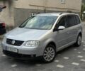 Сірий Фольксваген Туран, об'ємом двигуна 2 л та пробігом 280 тис. км за 4210 $, фото 1 на Automoto.ua