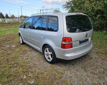 Серый Фольксваген Туран, объемом двигателя 2 л и пробегом 380 тыс. км за 2350 $, фото 3 на Automoto.ua