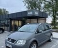 Сірий Фольксваген Туран, об'ємом двигуна 1.6 л та пробігом 310 тис. км за 4796 $, фото 1 на Automoto.ua