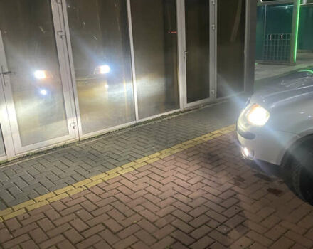 Серый Фольксваген Туран, объемом двигателя 1.97 л и пробегом 490 тыс. км за 5550 $, фото 7 на Automoto.ua