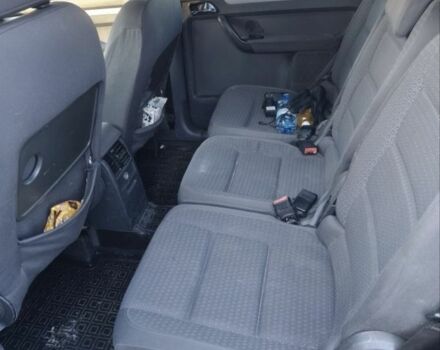 Серый Фольксваген Туран, объемом двигателя 2 л и пробегом 3 тыс. км за 2950 $, фото 5 на Automoto.ua