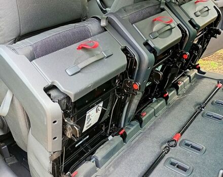 Серый Фольксваген Туран, объемом двигателя 1.6 л и пробегом 198 тыс. км за 6200 $, фото 5 на Automoto.ua