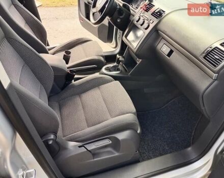 Серый Фольксваген Туран, объемом двигателя 1.6 л и пробегом 171 тыс. км за 6250 $, фото 24 на Automoto.ua