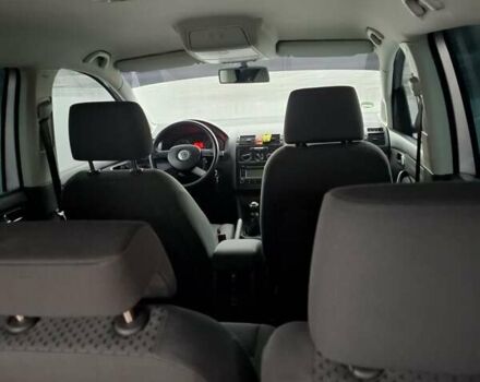 Серый Фольксваген Туран, объемом двигателя 1.6 л и пробегом 207 тыс. км за 5700 $, фото 17 на Automoto.ua