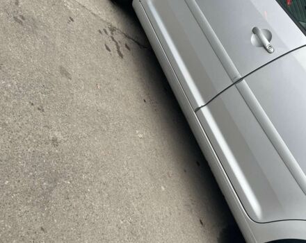 Сірий Фольксваген Туран, об'ємом двигуна 1.9 л та пробігом 330 тис. км за 2300 $, фото 10 на Automoto.ua