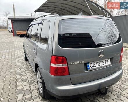 Серый Фольксваген Туран, объемом двигателя 1.9 л и пробегом 281 тыс. км за 6700 $, фото 7 на Automoto.ua