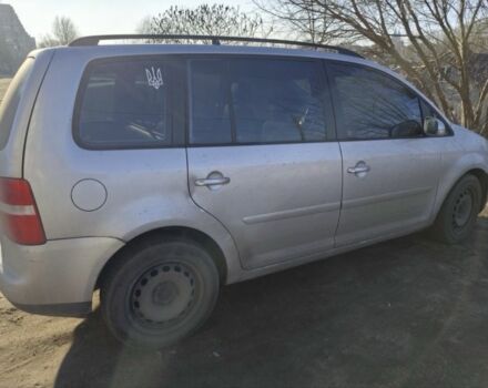 Серый Фольксваген Туран, объемом двигателя 2 л и пробегом 3 тыс. км за 2950 $, фото 1 на Automoto.ua