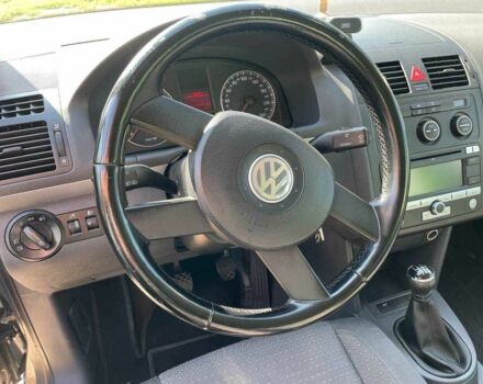 Серый Фольксваген Туран, объемом двигателя 1.6 л и пробегом 3 тыс. км за 5450 $, фото 10 на Automoto.ua