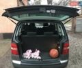 Серый Фольксваген Туран, объемом двигателя 1.6 л и пробегом 232 тыс. км за 5850 $, фото 25 на Automoto.ua
