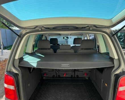 Серый Фольксваген Туран, объемом двигателя 1.6 л и пробегом 3 тыс. км за 5450 $, фото 6 на Automoto.ua