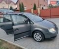Серый Фольксваген Туран, объемом двигателя 1.6 л и пробегом 302 тыс. км за 5350 $, фото 99 на Automoto.ua