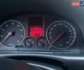 Серый Фольксваген Туран, объемом двигателя 1.6 л и пробегом 240 тыс. км за 4999 $, фото 3 на Automoto.ua