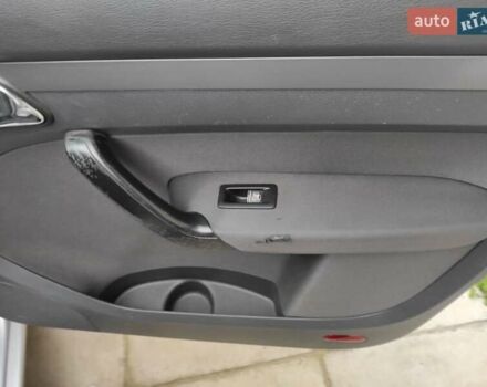 Серый Фольксваген Туран, объемом двигателя 1.6 л и пробегом 220 тыс. км за 5550 $, фото 19 на Automoto.ua