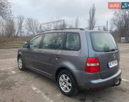 Серый Фольксваген Туран, объемом двигателя 1.6 л и пробегом 240 тыс. км за 4999 $, фото 6 на Automoto.ua