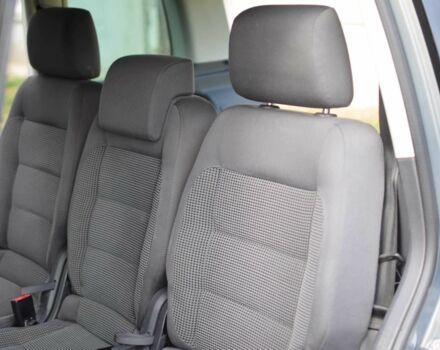 Серый Фольксваген Туран, объемом двигателя 2 л и пробегом 370 тыс. км за 4950 $, фото 20 на Automoto.ua