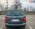 Серый Фольксваген Туран, объемом двигателя 1.6 л и пробегом 240 тыс. км за 4999 $, фото 7 на Automoto.ua