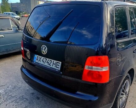 Серый Фольксваген Туран, объемом двигателя 1.6 л и пробегом 335 тыс. км за 5200 $, фото 6 на Automoto.ua