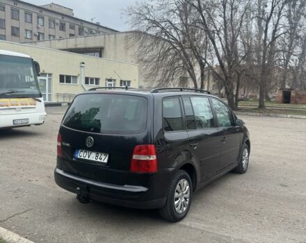 Серый Фольксваген Туран, объемом двигателя 2 л и пробегом 250 тыс. км за 3550 $, фото 5 на Automoto.ua